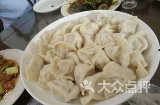 三角花园吃瓜,夏日吃瓜盛宴，畅享清凉时光