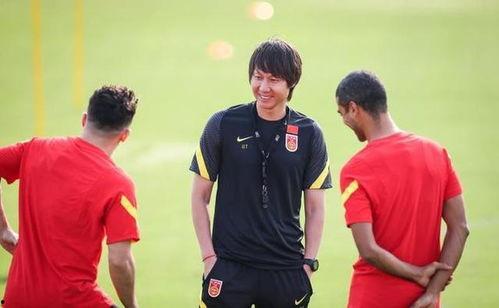 吃瓜张一诺  第1张